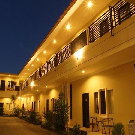 The Winner Premier Hotel Pemalang Exterior foto