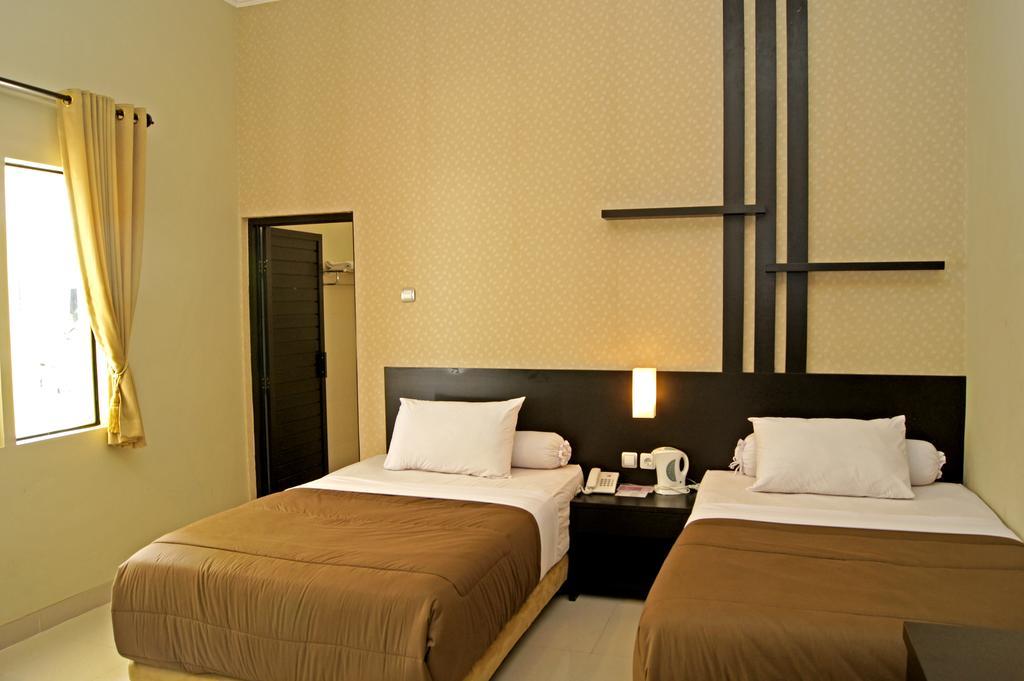 The Winner Premier Hotel Pemalang Exterior foto