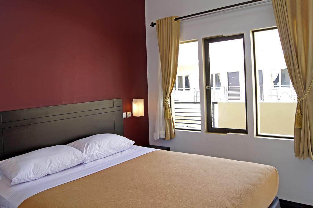 The Winner Premier Hotel Pemalang Habitación foto