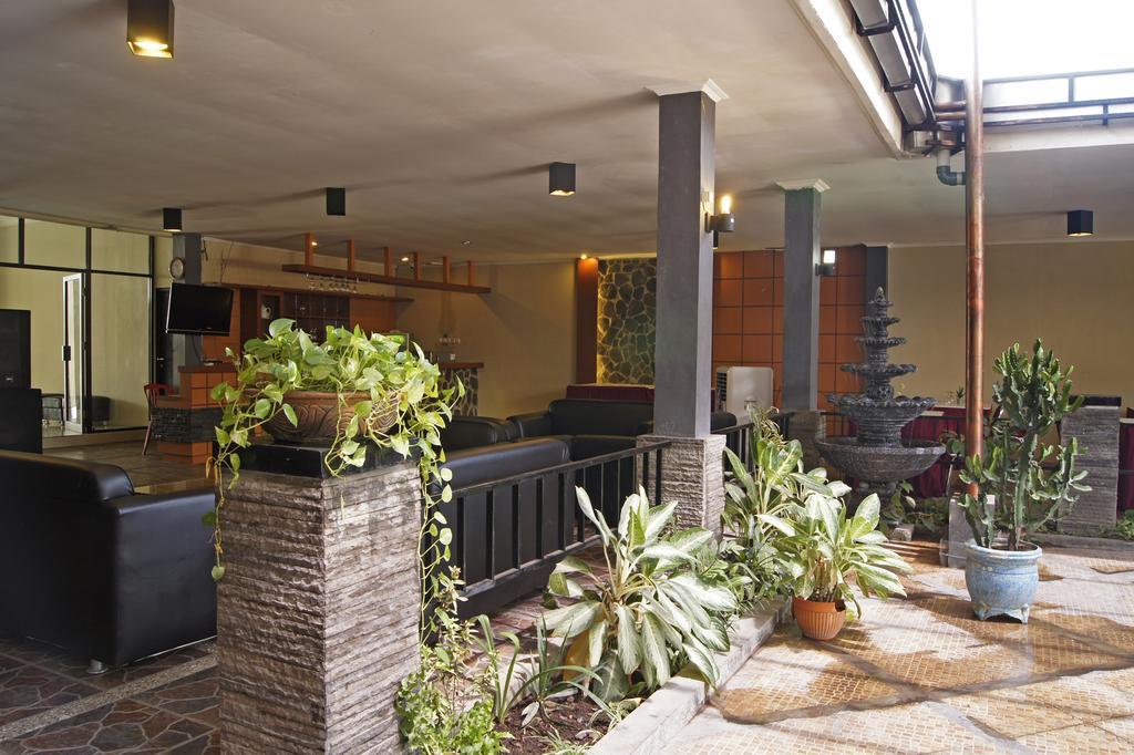 The Winner Premier Hotel Pemalang Exterior foto